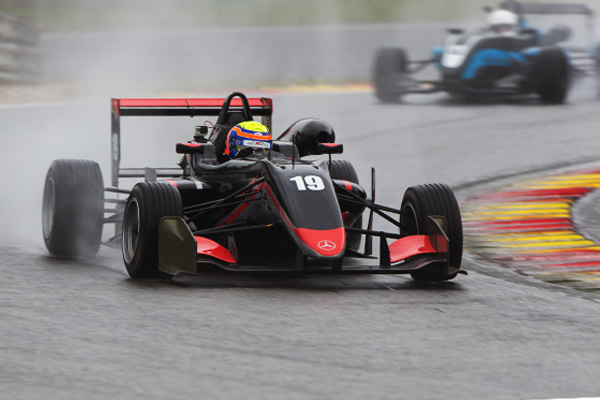 Drive a single-seater