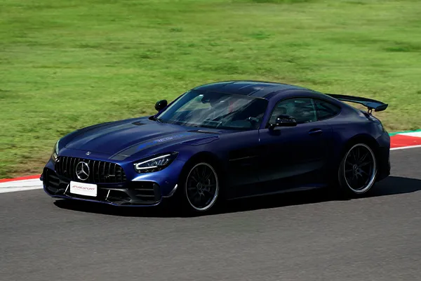 Mercedes AMG GT R PRO