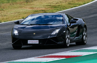 Fahre Einen Lamborghini Gallardo In Vallelunga Selbst Puresport